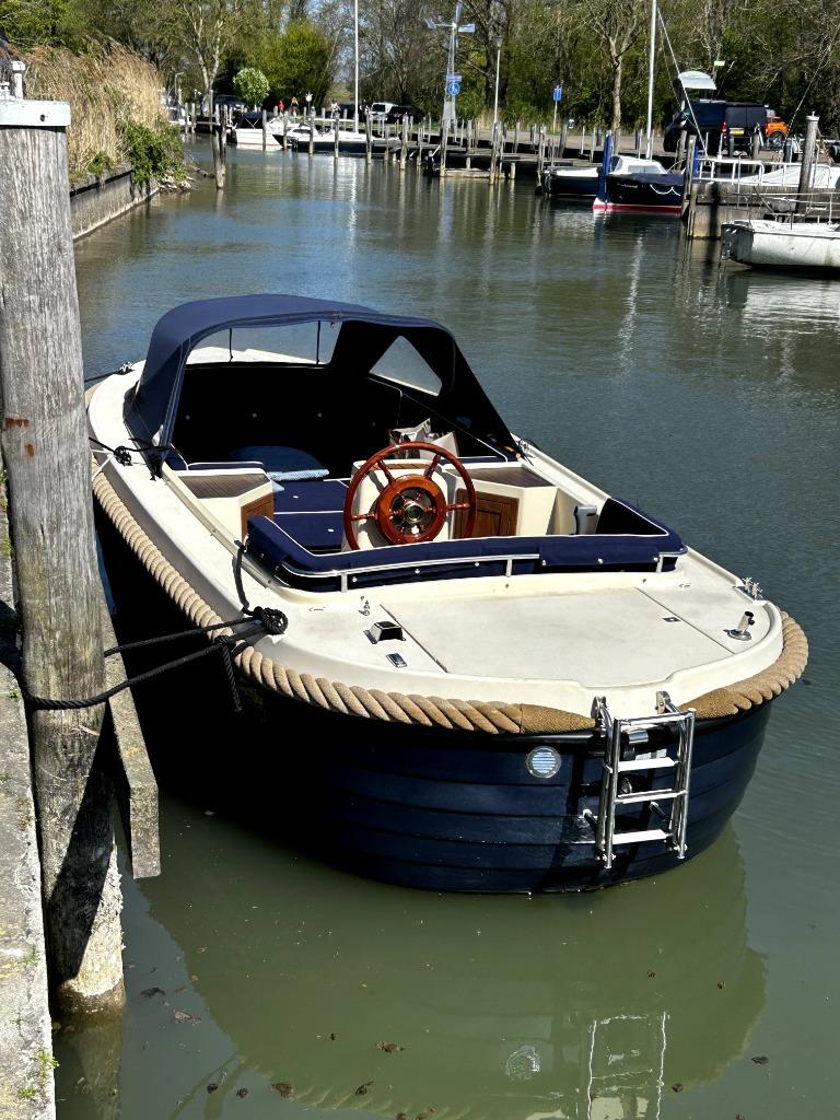 sloep oud huizer 530 15 pk, Watersport en Boten, Ophalen, Gebruikt, Buitenboordmotor, Polyester