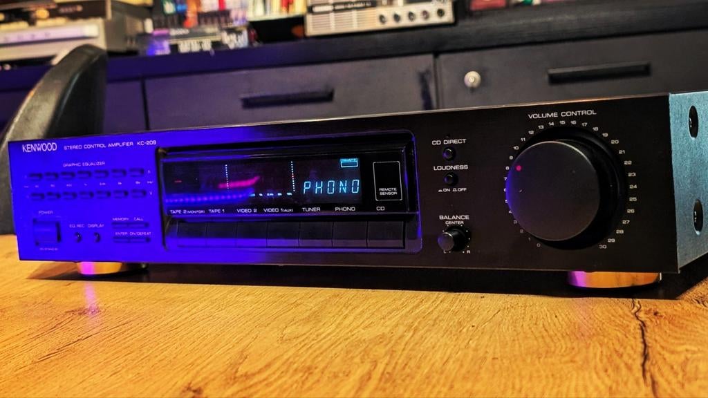 KENWOOD KC-209 VOORVERSTERKER • GARANTIE • EQUALIZER • PHONO, Overige merken, Rick's Audio 
De Kempen 18 
6021PZ Budel 
+31 (0)495 785698
info@ricks-audio.com