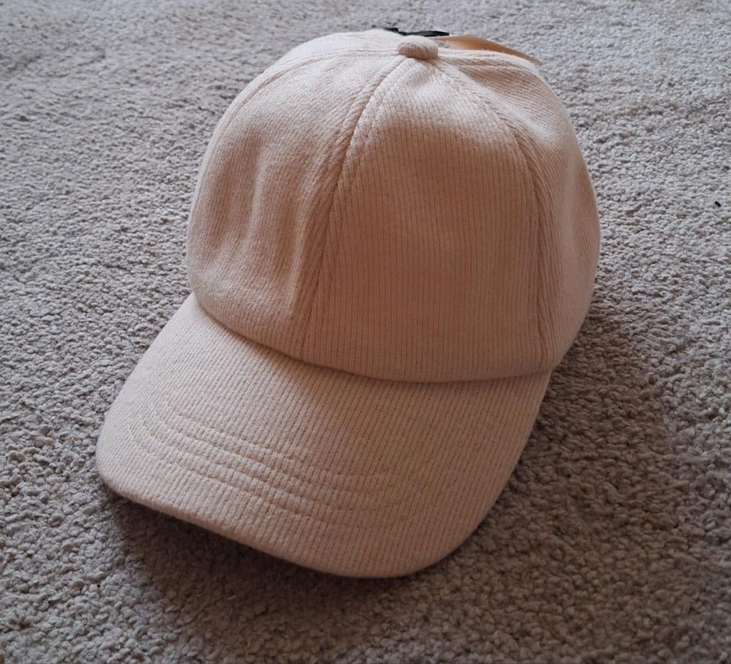 Pet beige ecru/beige zachte stof nieuw!, Ophalen of Verzenden, Nieuw, One size fits all, Pet