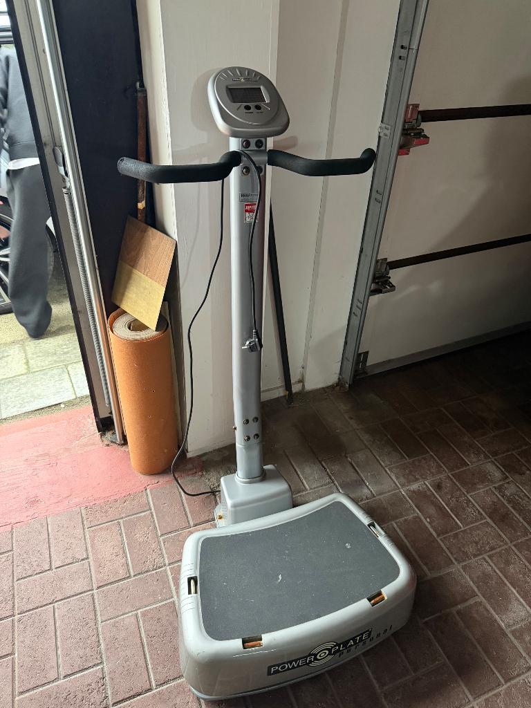 trilplaat, Sport en Fitness, Ophalen, Gebruikt, Metaal, Trilplaat