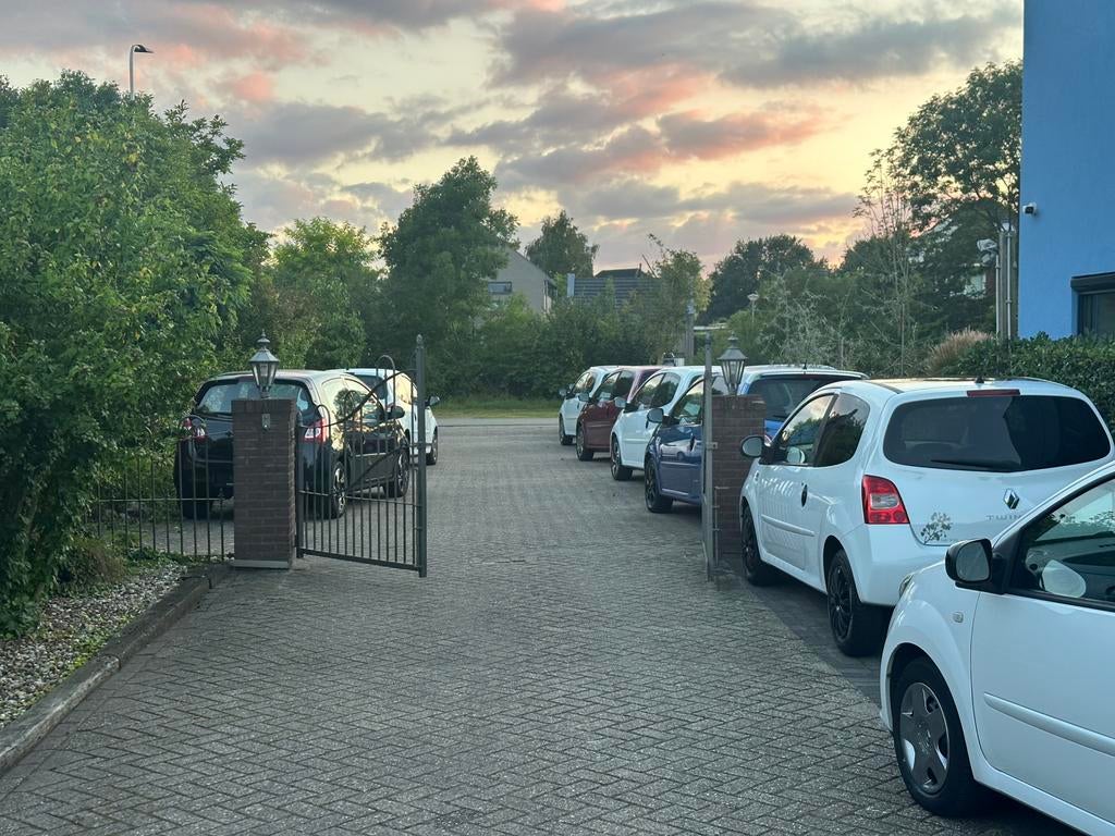 25 x Twingo twingo twingo specialist!  25 x Twingo✅, Voorwielaandrijving, Euro 5, Twingo, Zwart