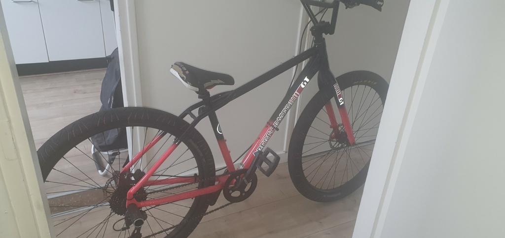 Se  GT wheelie bike hookworm banden, Ophalen, Gebruikt