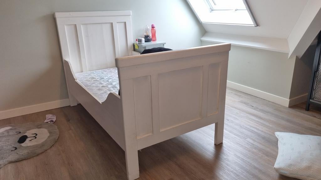 Kinderbed 180x100, Ophalen, 90 cm, Eenpersoons, Wit