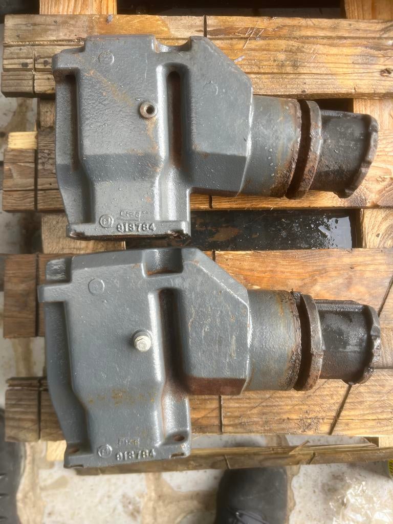 Volvo Penta/OMC Risers 4.3/5.0/5.7L 918784, Ophalen, Motor en Techniek, Motorboot