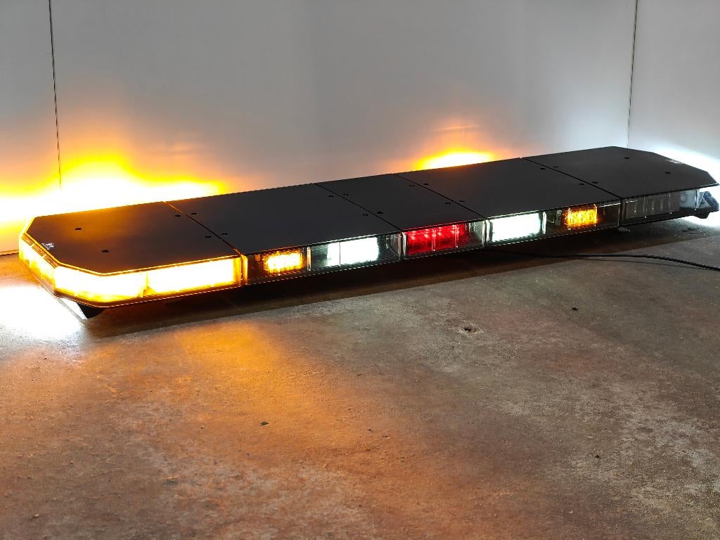 Code 3 Defender 134cm zwaailamp zwaailicht flitsbak led, Verzenden, Zo goed als nieuw