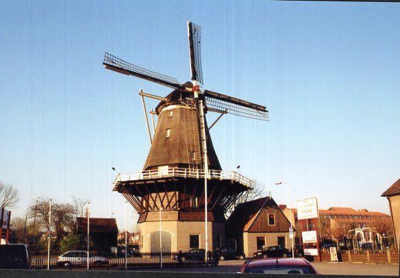 (GD192) FOTO Harderwijk molen De Hoop 2005, 1980 tot heden, Foto, Ophalen of Verzenden, Zo goed als nieuw