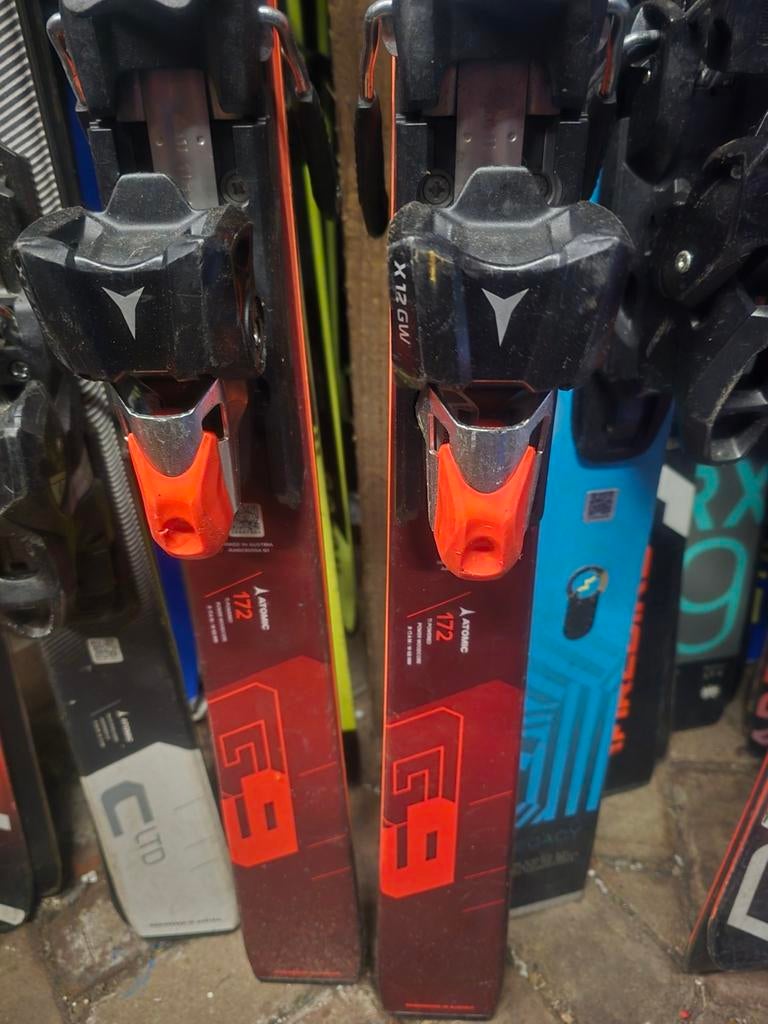 172cm ATOMIC REDSTER G9 REVOSHOCK RVSK 2024/25, Sport en Fitness, Skiën en Langlaufen, 160 tot 180 cm, Ophalen of Verzenden, Zo goed als nieuw