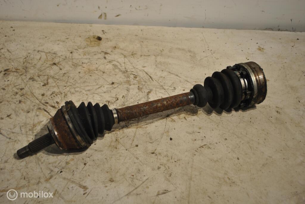 Aandrijfas L Vw Caddy Bestel II 1.9 TDI ('96-'03)191407271N, Gebruikt, Volkswagen, Ophalen of Verzenden, Volkswagen