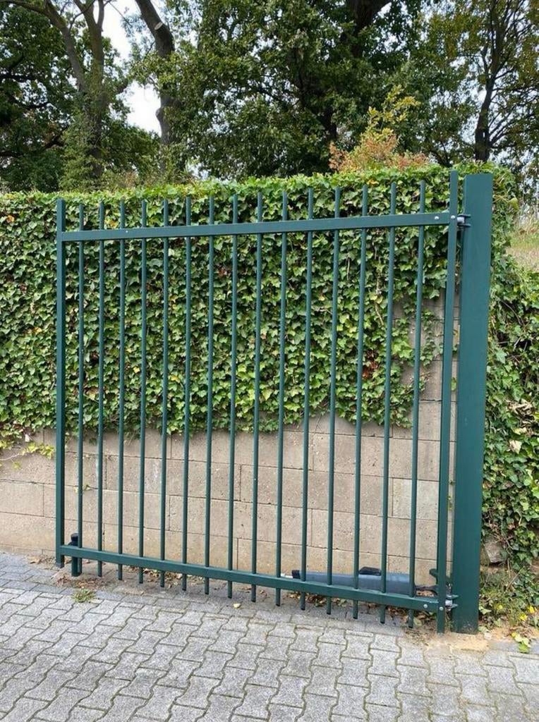 Heras Elektrische Poort / hek - Spijlenhekwerk, Ophalen, Met poort, Gebruikt, Spijlenhekwerk