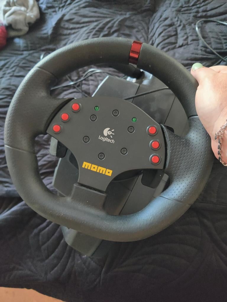 Logitech Momo Racing Stuurwiel + Pedalen - Zeer Goed, Ophalen of Verzenden, Zo goed als nieuw, Logitech