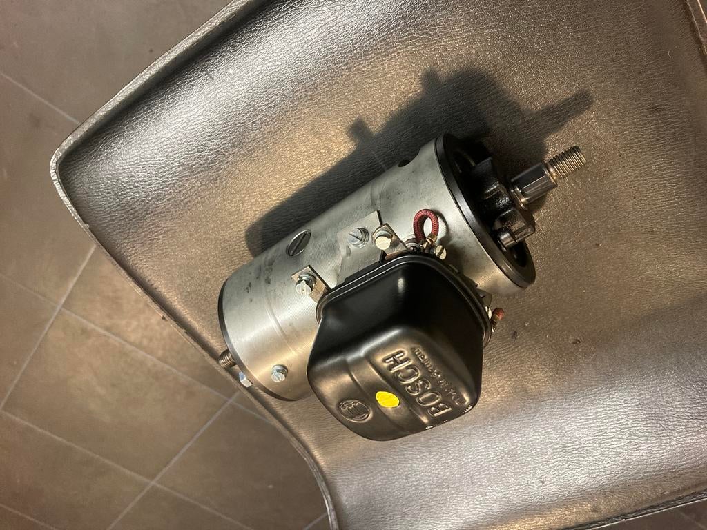 Oldtimer Dynamo Ovaal VW Kever LJ/REF 160/6/2500L21 6V 160W, Auto-onderdelen, Ophalen of Verzenden, Gereviseerd, Porsche