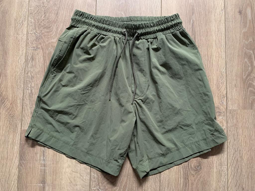 The activewear Company short korte broek Khaki groen S/46, Verzenden, The activewear Company, Zo goed als nieuw, Groen