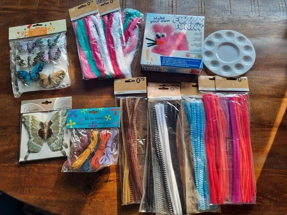 Knutselpakket met diverse materialen, Ophalen of Verzenden, Nieuw