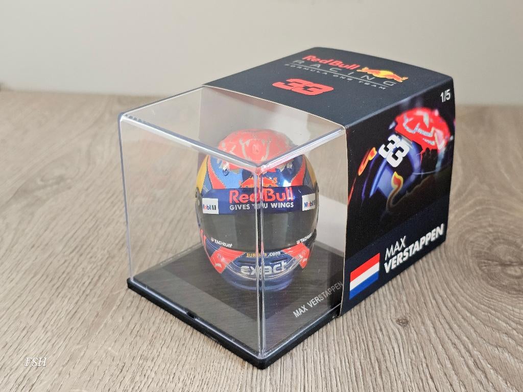 Helm Max Verstappen, Singapore 2017, SPARK 1:5. NIEUWSTAAT, Ophalen of Verzenden, Zo goed als nieuw, Formule 1