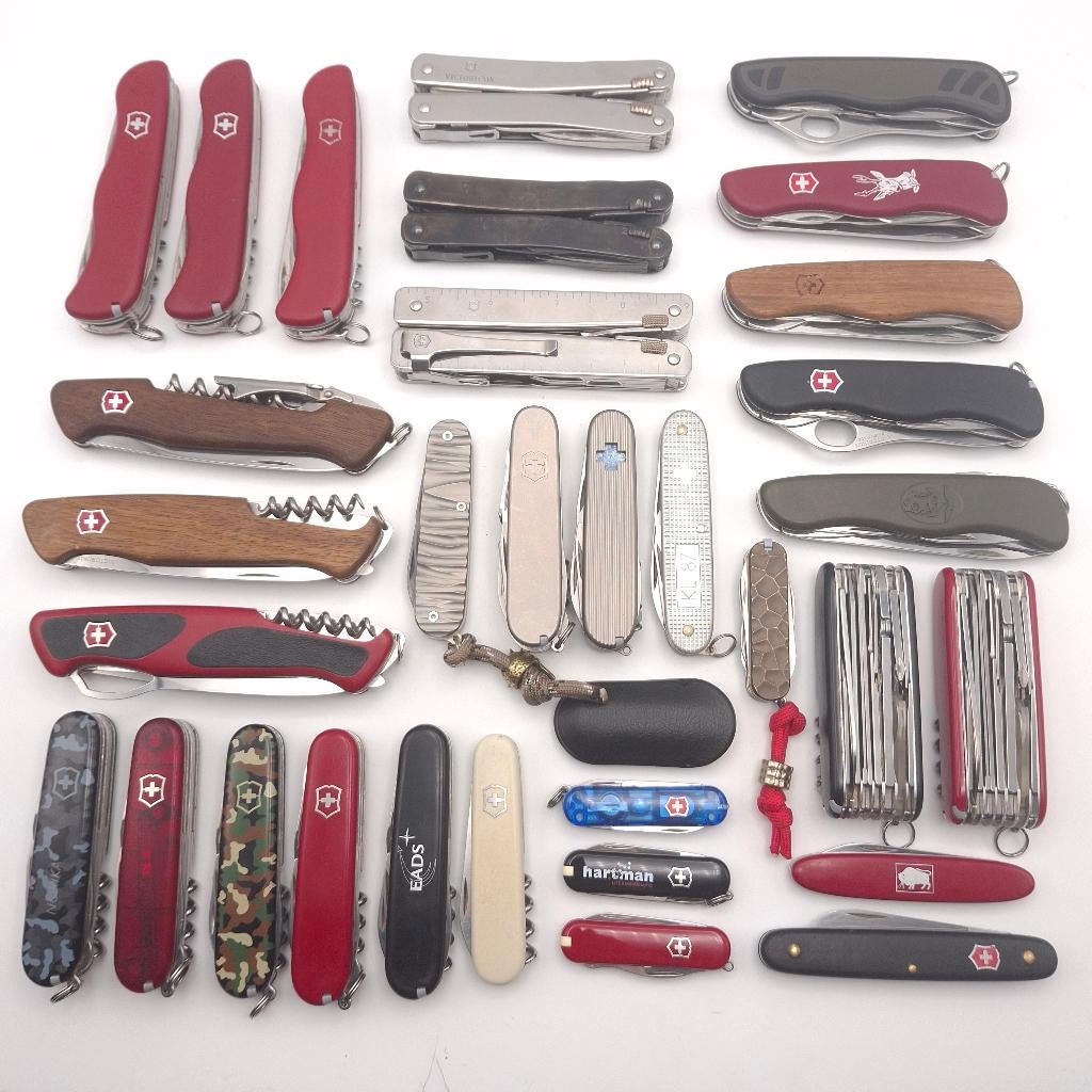 Victorinox Zwitserse zakmessen Per stuk, Caravans en Kamperen, Kampeergereedschap, Ophalen of Verzenden