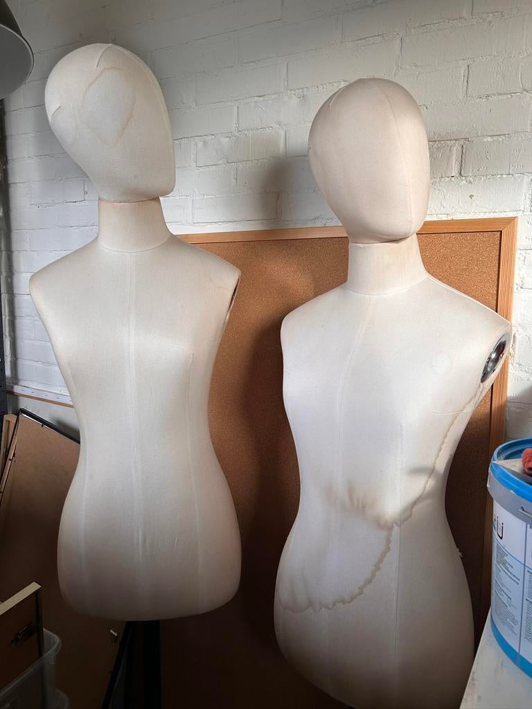 Mooie linnen/katoenen paspoppen 2 stuks, Hobby en Vrije tijd, Ophalen, Paspop