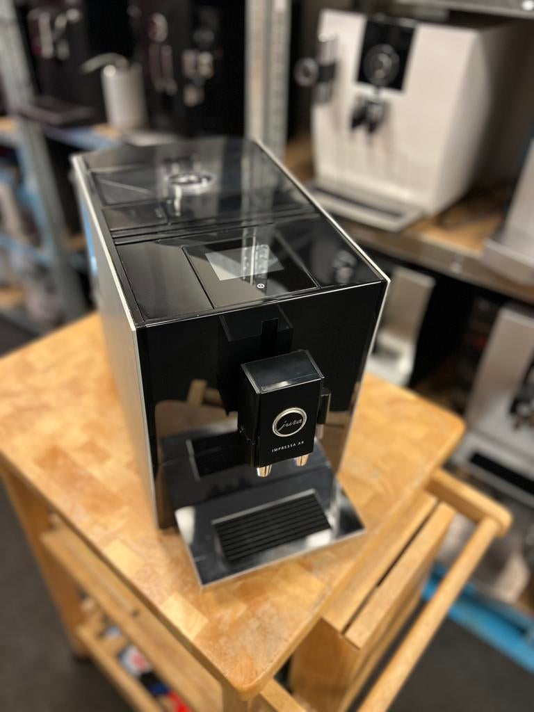 Jura A 9, Info@jura.com, Ophalen of Verzenden, Zo goed als nieuw, JURA Elektroapparate AG