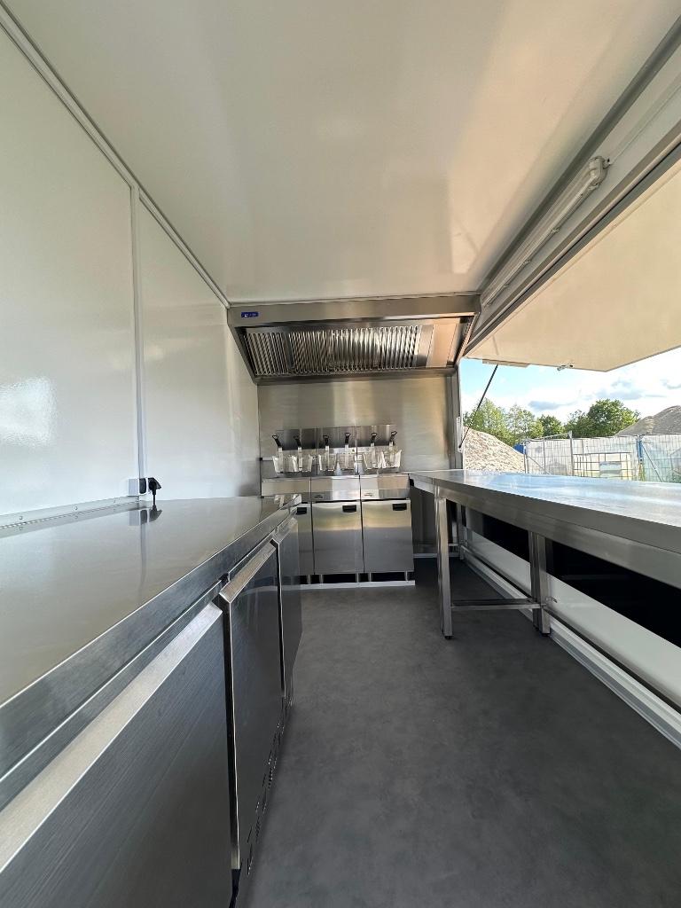 ingerichte nieuwe snackwagen frietwagen foodtruck 360x200, Ophalen
