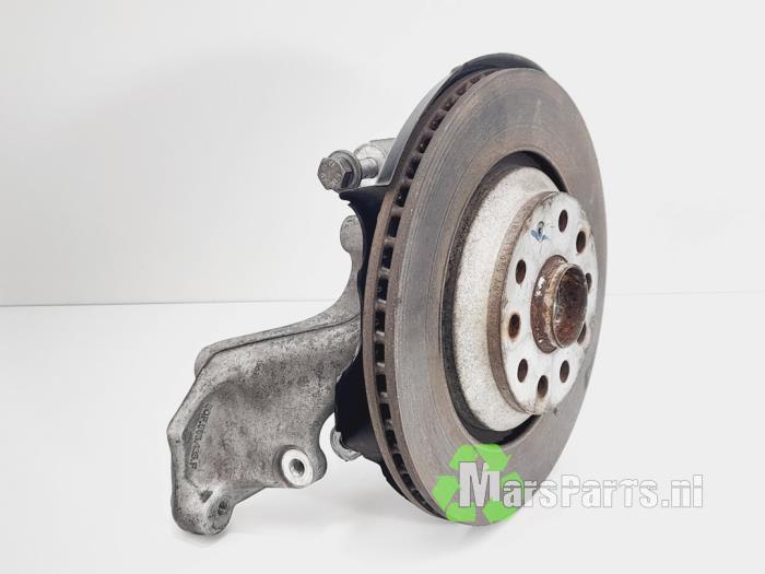 Fusee links-achter van een Volkswagen Golf, Gebruikt, -, Volkswagen, -
