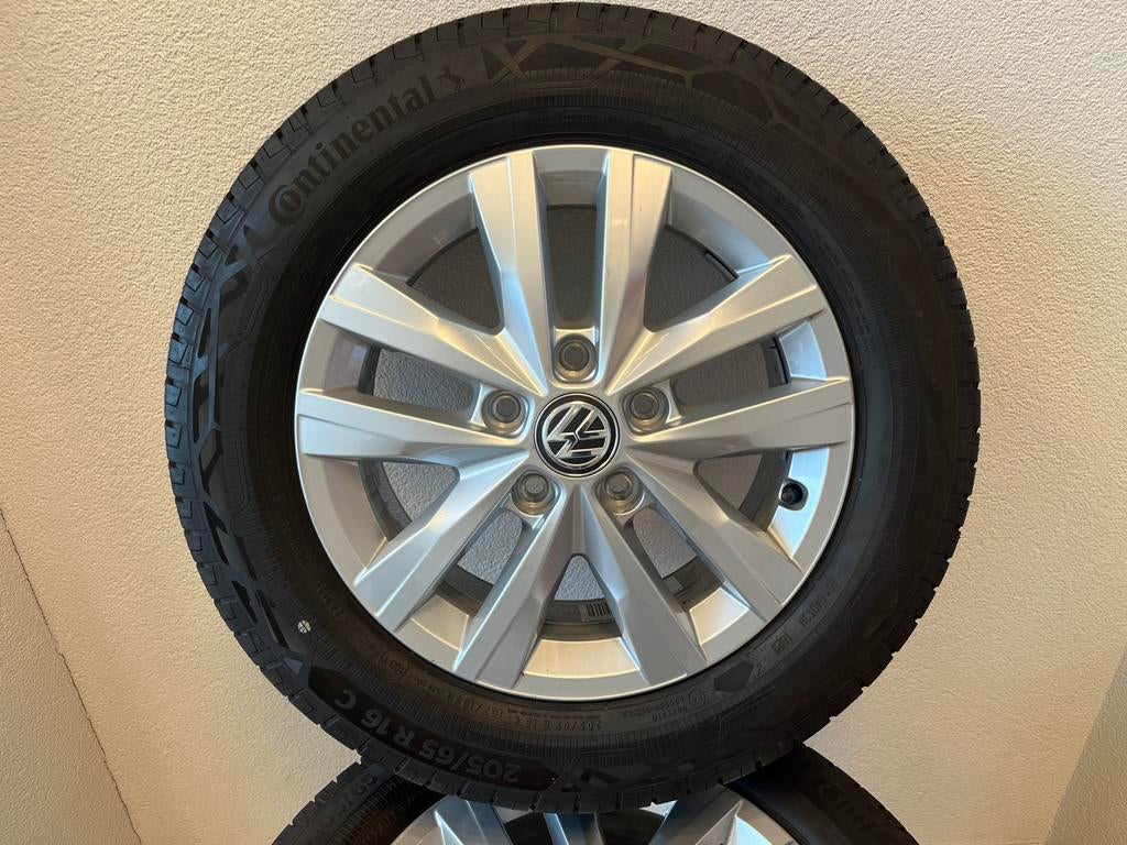 NIEUWE 16”orig. Vw transporter T6.1 T6 T5  Continental zomer, Auto-onderdelen, Banden en Velgen, Bestelwagen, 16 inch, Banden en Velgen