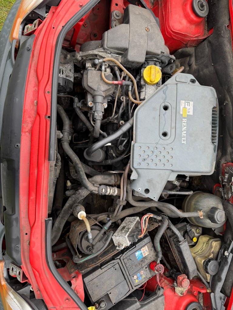 Alle onderdelen renault kangoo 2001 en 2003, Ophalen of Verzenden, Renault