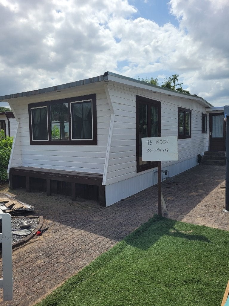 Wiinter vaste chalet te Zundert 19.000.00., Tot en met 4