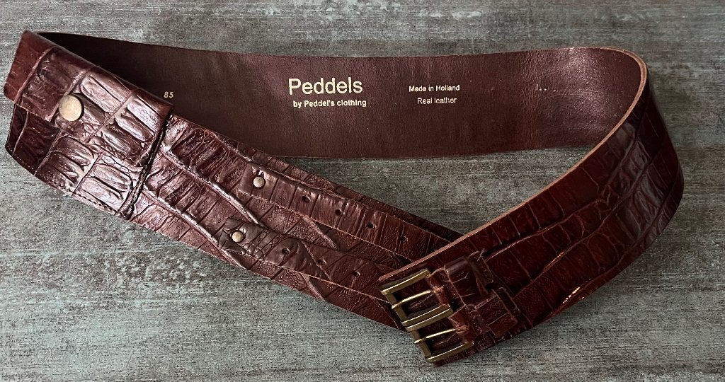 Peddels. Bruine brede leren riem. 85 cm., 80 tot 90 cm, Echt leder, Nieuw, Ophalen of Verzenden