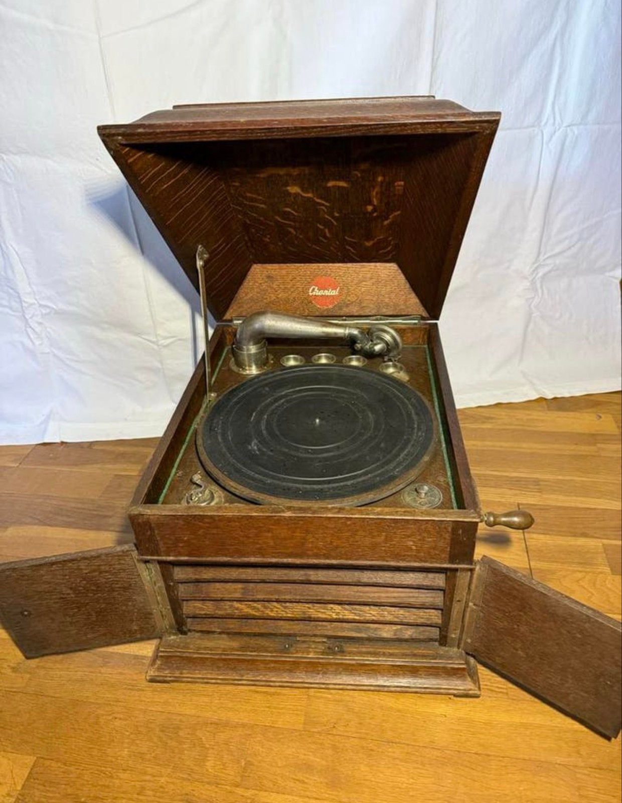 Antieke   koffergrammofoonde jaren 1920–1935., Audio, Tv en Foto, Platenspelers, Ophalen of Verzenden, Gebruikt, Platenspeler