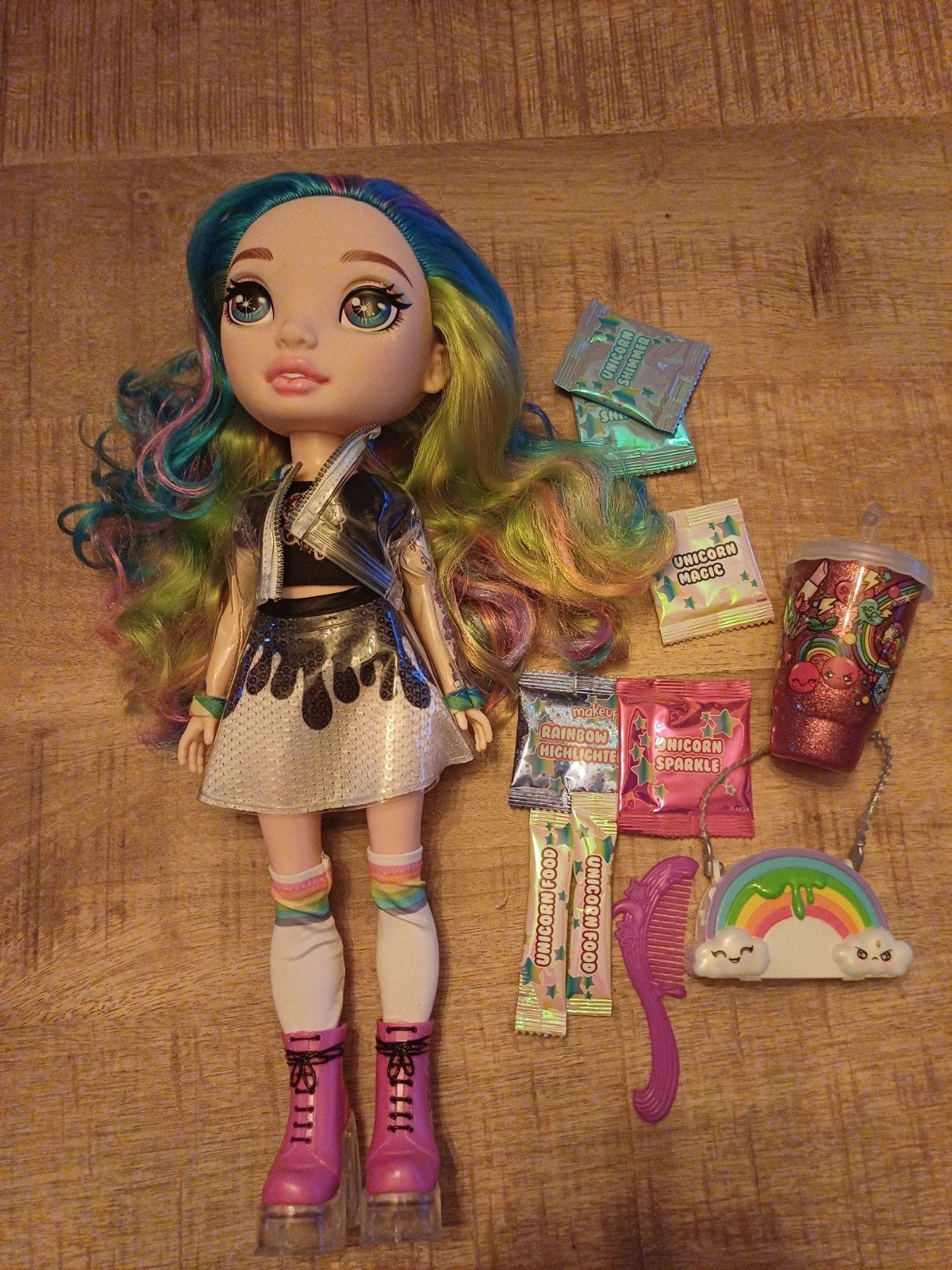 Poopsie Rainbow Surprise Modepop 36 cm met accessoires, Ophalen of Verzenden, Zo goed als nieuw, Overige typen