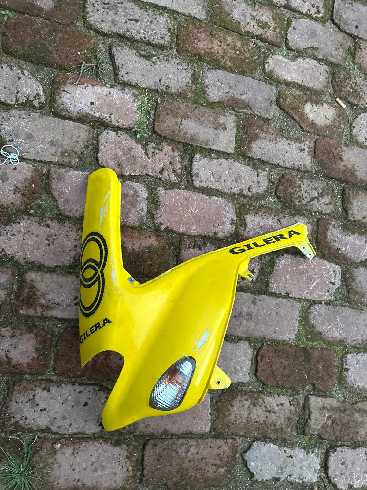 Gillera runner sp pro voorkap links geel, Ophalen of Verzenden, Zo goed als nieuw
