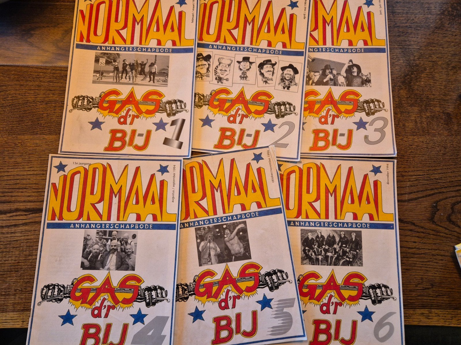 Normaal d'r Bi-j fanclubblad - complete set 1994, Boeken, Ophalen of Verzenden, Gelezen, Overige typen