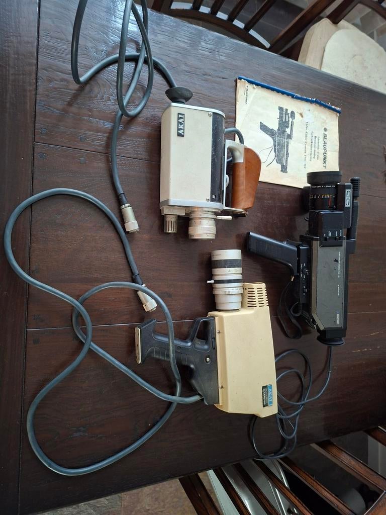 Oude handycams camera's, Verzamelen, Ophalen of Verzenden, Fototoestel