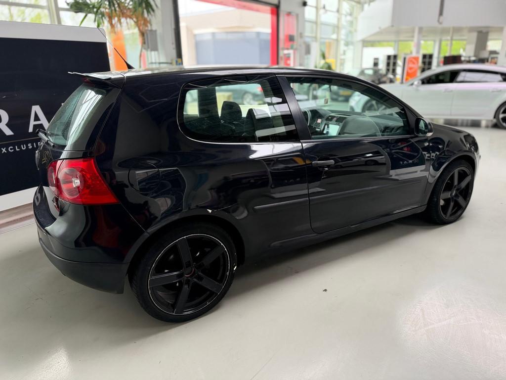 Volkswagen Golf 1.4 TSI Trendline, Stof, Gebruikt, Zwart, 4 cilinders