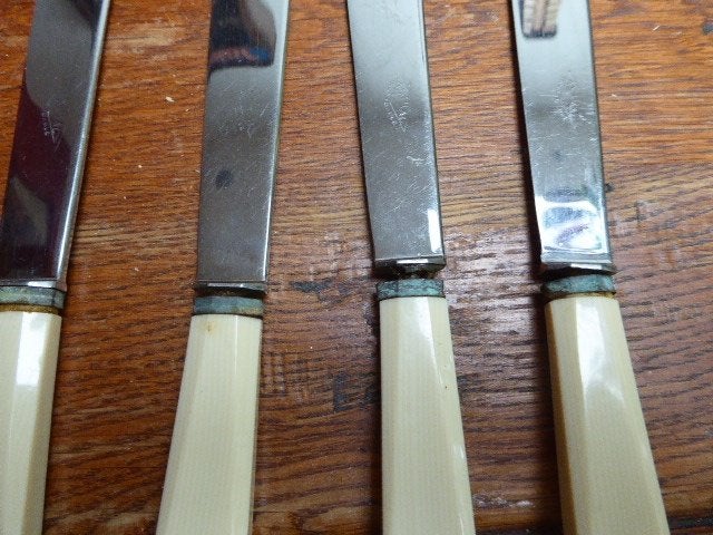 6 art deco messen met bakelieten handgreep, Antiek en Kunst, Ophalen of Verzenden