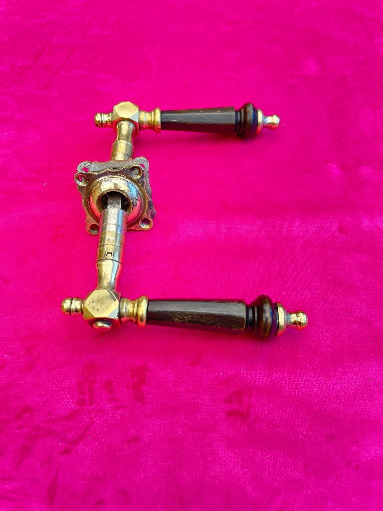 Antieke deurklinken met hoorn, deur grepen, oud deurbeslag, Ophalen of Verzenden