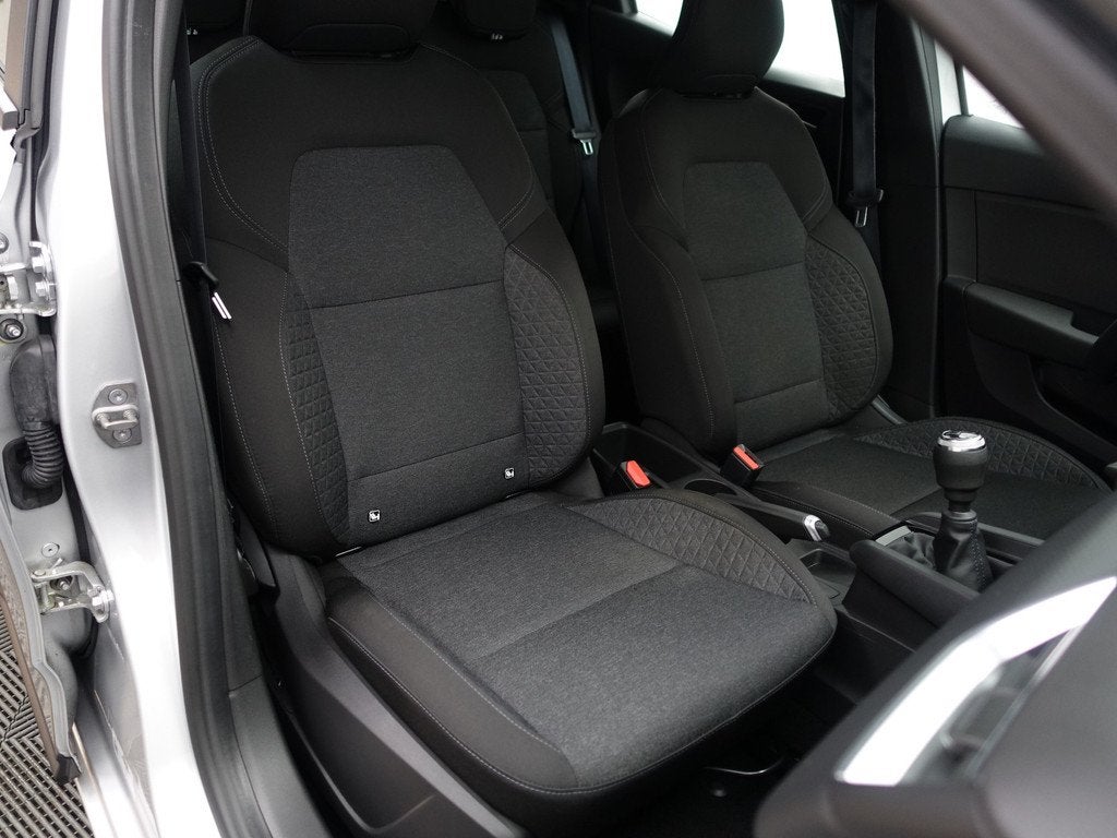 Renault Clio 1.0 TCe 90 Equilibre- Carplay, Android Auto, Xe, Voorwielaandrijving, Gebruikt, 580 kg, Met garantie (alle)