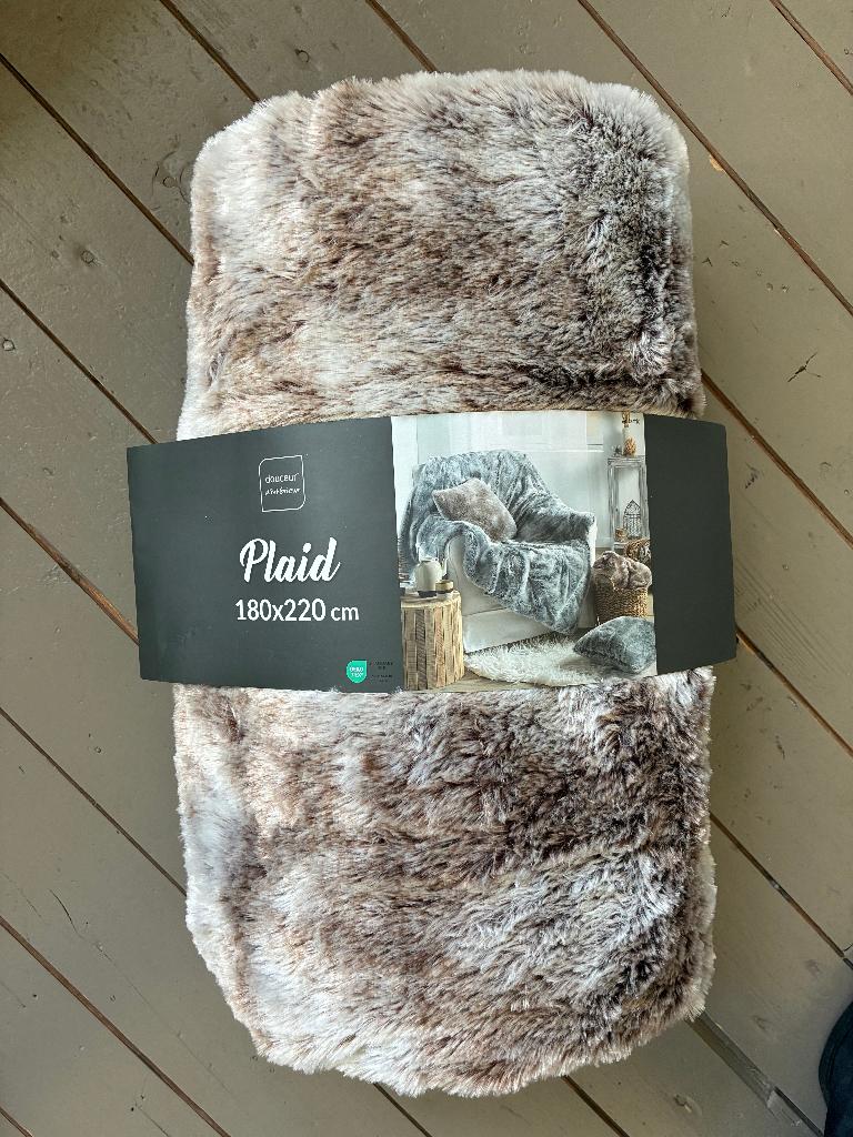 Plaid 180x220, imitatiebont, Huis en Inrichting, Woonaccessoires | Plaids en Woondekens, Ophalen of Verzenden, Zo goed als nieuw