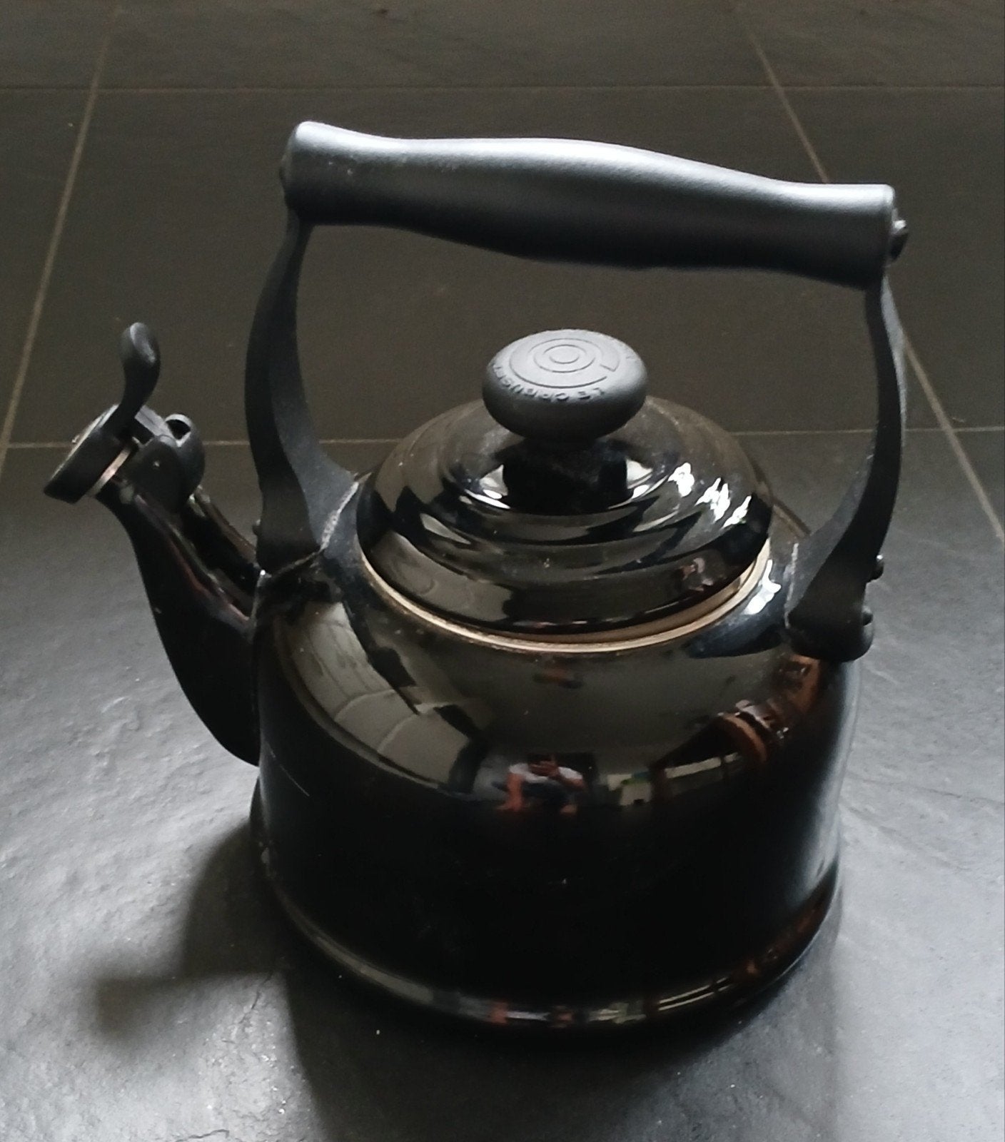 Le Creuset fluitketel zwart, Huis en Inrichting, Keuken | Keukenbenodigdheden, Gebruikt, Zwart, Le Creuset, Ophalen