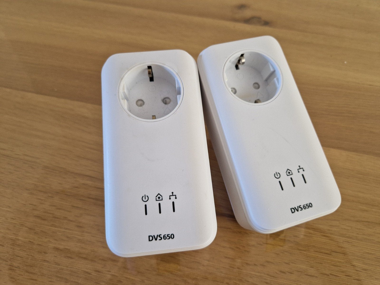 Home Plug Netwerk Extender DVS650 Powerline Adapters, Ophalen of Verzenden, Zo goed als nieuw, DVS
