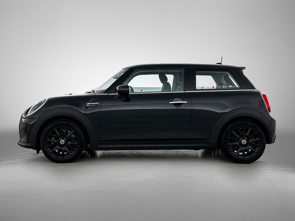MINI Electric Camden Edition 33 kWh (bj 2023, automaat), Auto's, Mini, Automaat, Stof, 33 kWh, 4 stoelen