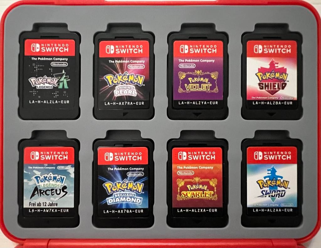 Pokemon collectie, alle 14 spellen voor de nintendo switch!, Spelcomputers en Games, Games | Nintendo Switch, Zo goed als nieuw