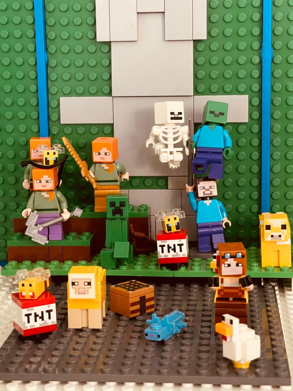 Lego miniecraft veel figuren, Ophalen of Verzenden, Zo goed als nieuw
