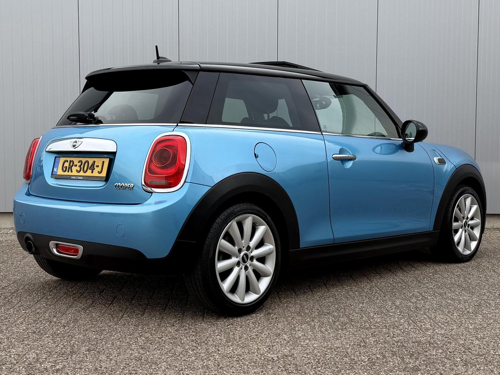 MINI Cooper 1.5 Chili | PANORAMADAK | LED | NAVI PRO | blauw, Voorwielaandrijving, 136 pk, Gebruikt, Euro 6