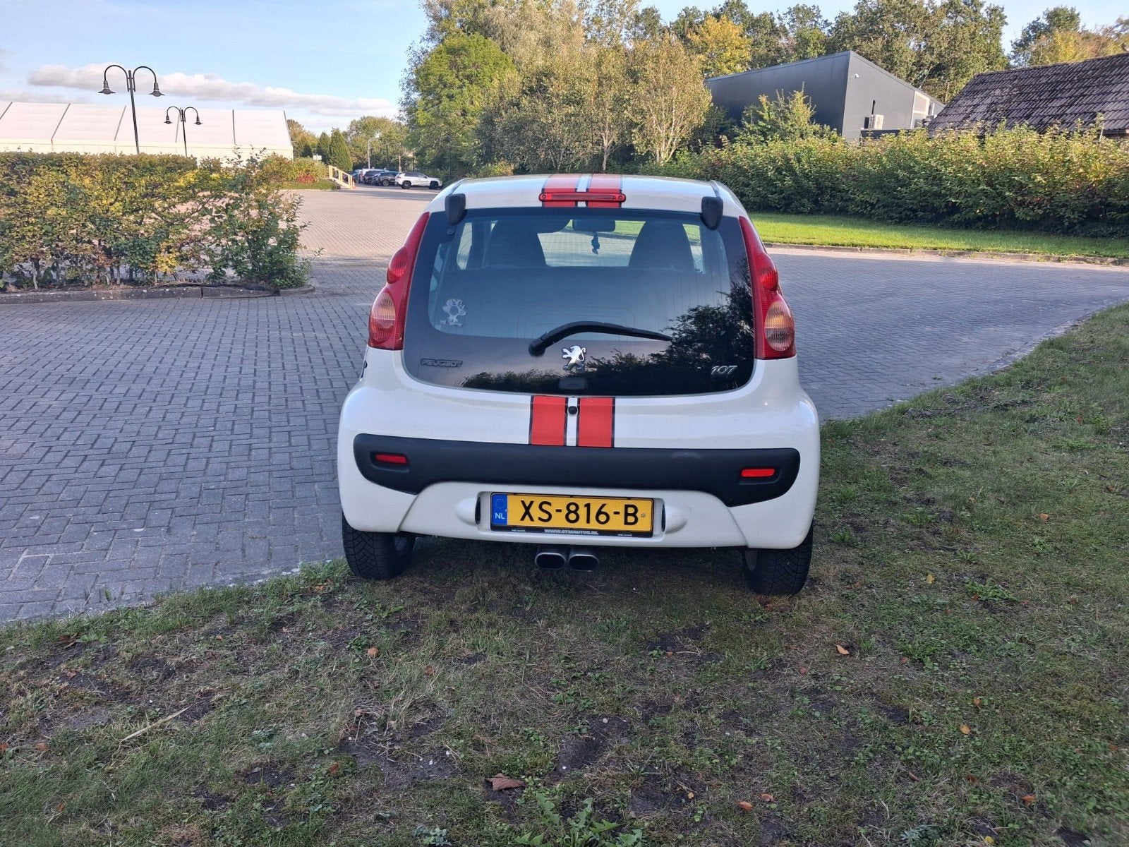 Peugeot 107 1.0 12V 3DR 2009 Wit, Voorwielaandrijving, 4 stoelen, Handgeschakeld, Particulier