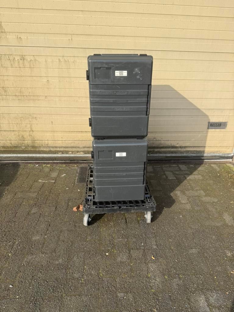 2 x zwarte rieber Thermobox in zeer nette staat, Huis en Inrichting, Ophalen, Zo goed als nieuw