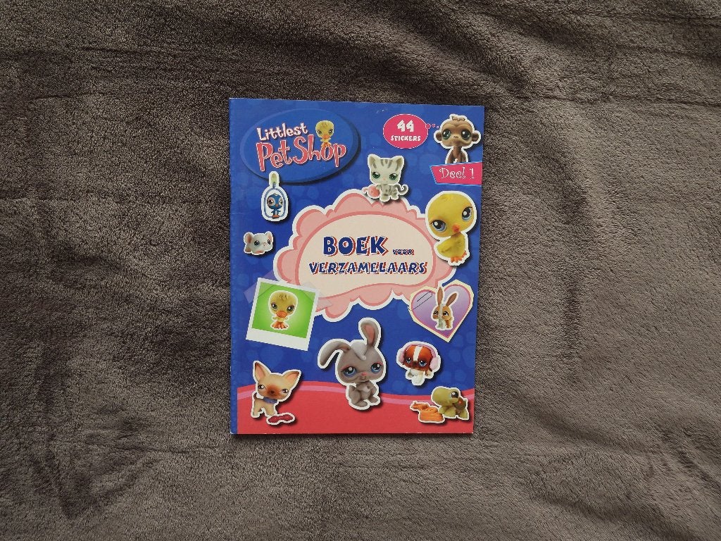 Littlest Pet Shop – boek voor verzamelaars – deel 1, Fictie algemeen, Hasbro, Nieuw, Ophalen of Verzenden