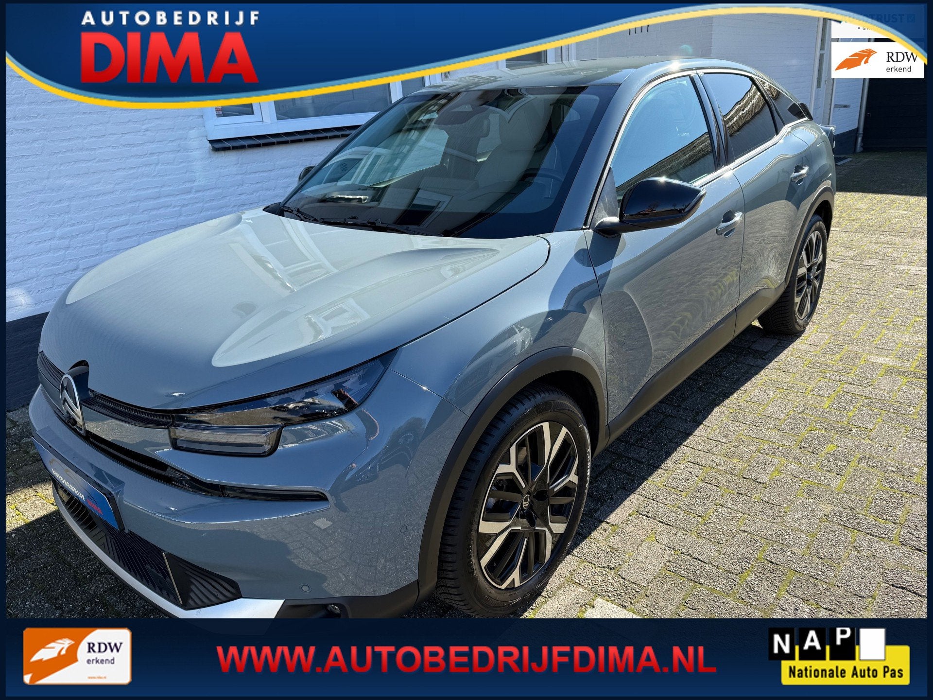 Citroen C4 1.2 130 Pk Facelift Automaat/ Navi/ 360 Camera/ H, Auto's, Dealer onderhouden, Gebruikt, 1199 cc, 3 cilinders