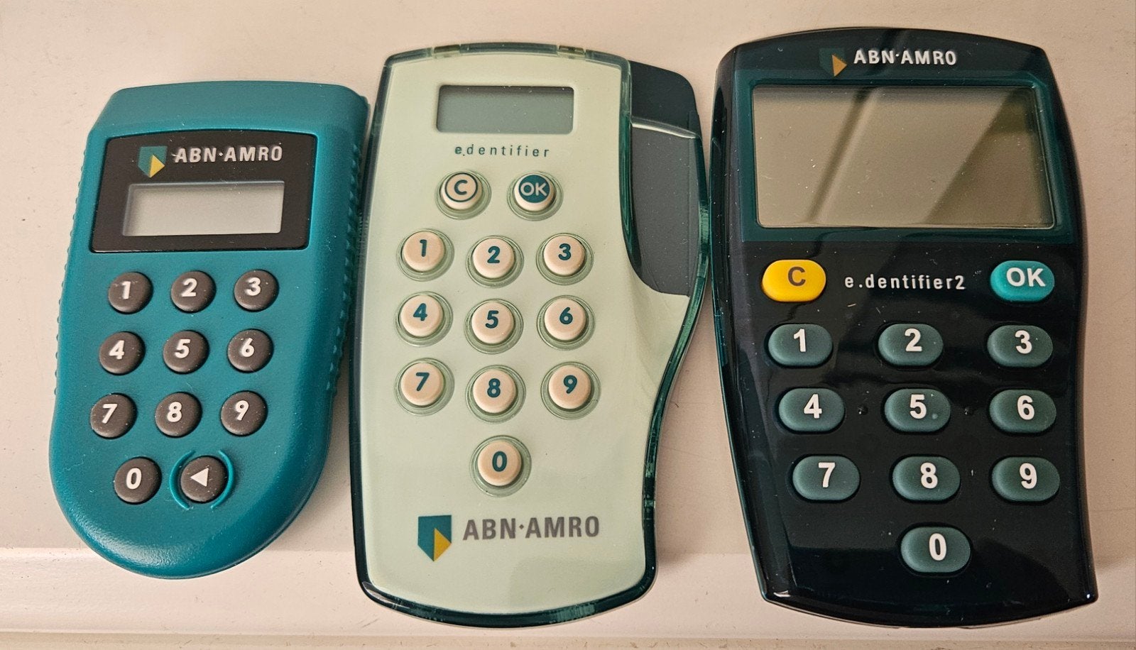ABNAMRO e.dentifier bankpassenlezers (3 generaties), Ophalen of Verzenden, Gebruikt