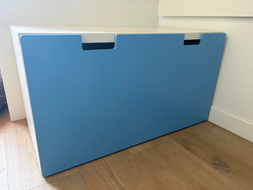 Ikea Smastad speelgoedkist / opbergbankje / lade blauw., Kinderen en Baby's, Kinderkamer | Overige Meubels, Ophalen, Gebruikt