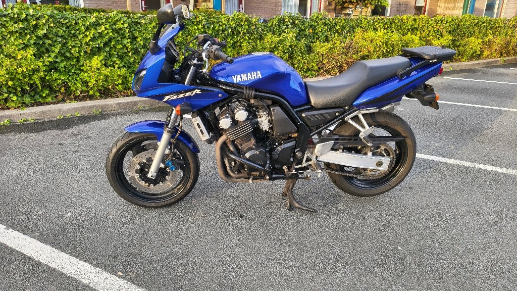 Originele staat Yamaha FZS600 2002 - Fazer incl. topkoffer, Occasion, 4 cilinders, Motorrijbewijs A, Particulier